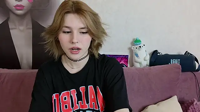 Snapshot of Alisa_Black_Star chatting on March 13, 6:58 am Alisa Black Star online show from March 13, 6:58 am