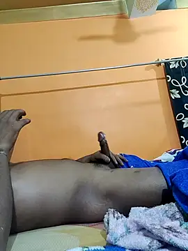 Snapshot of Graj648@xh chatting on December 3, 10:08 pm Graj648xh online show from December 3, 10:08 pm