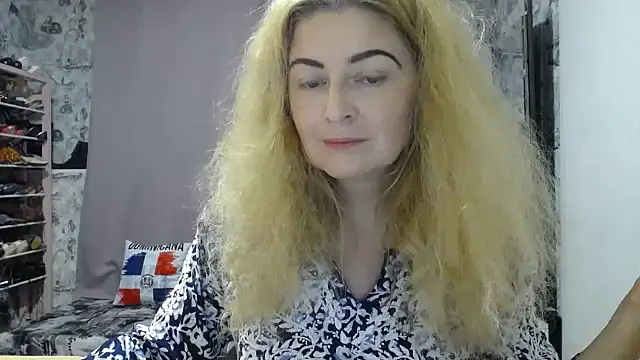Helen1974 online show from October 10, 5:39 am
