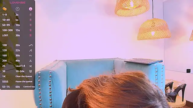 bellablack27 online show from March 9, 5:55 am