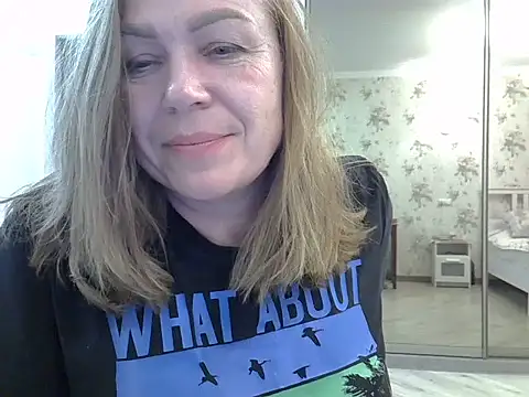 Alexandra-Rosee online show from October 17, 3:36 pm