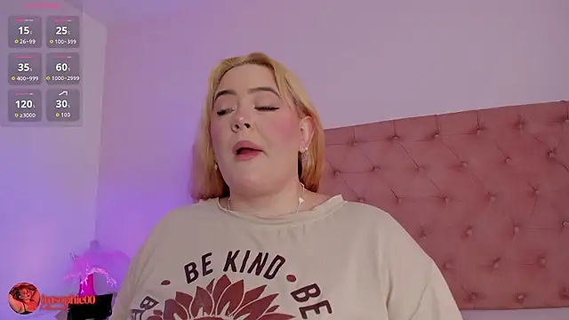 sophiarossee  online show from February 19, 12:34 pm