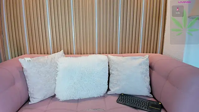Snapshot of CaroFisher chatting on June 3, 1:03 pm CaroFisher online show from June 3, 1:03 pm