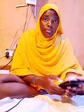 cute naimah online show from October 31, 6:09 pm