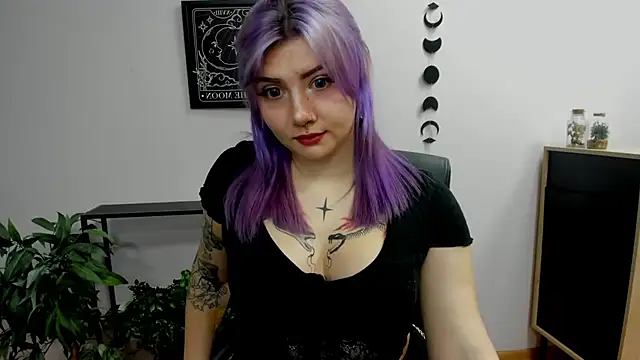 GabbiePerfect online show from January 4, 8:39 am