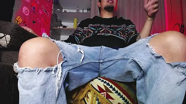 zacwatson  online show from September 22, 2:02 am