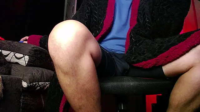 zacwatson  online show from October 1, 10:32 am