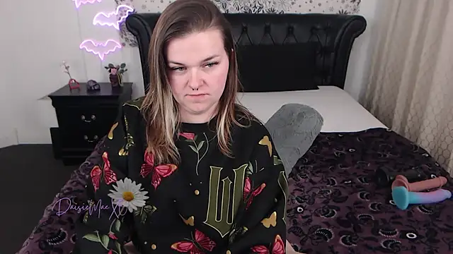 DaisieMaeXO online show from February 20, 1:13 am