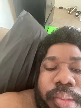 bighugebbc12 online show from April 18, 2:32 pm