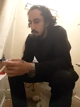 Snapshot of RoleMaster2069 chatting on January 21, 2:00 am RoleMaster2069 online show from January 21, 2:00 am