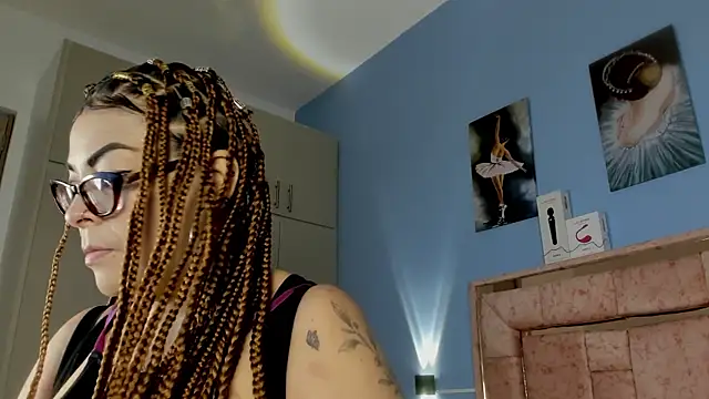 SAMY NIX online show from December 3, 12:03 pm