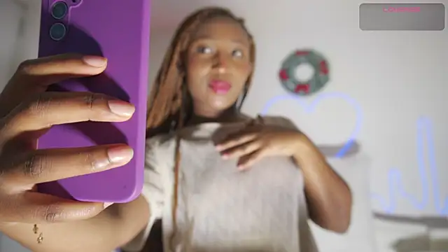 EmmaSanzz  online show from December 1, 12:10 pm