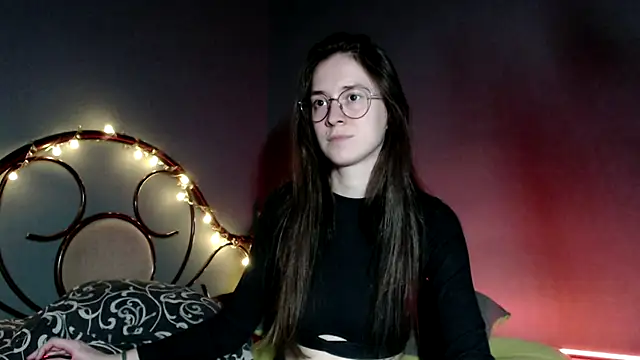 wow  kelly online show from March 13, 4:12 pm