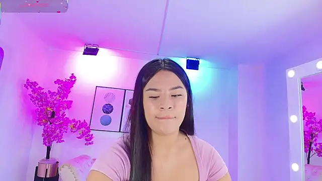 Snapshot of Kaori_ayu chatting on October 25, 12:34 pm Kaori ayu online show from October 25, 12:34 pm