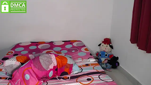 Snapshot of susana2523 chatting on October 7, 5:26 am susana2523 online show from October 7, 5:26 am