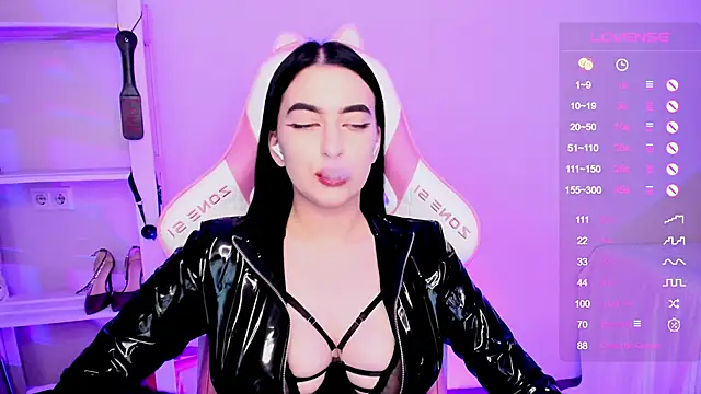 Snapshot of EvangelinaVangelis chatting on February 22, 5:57 pm EvangelinaVangelis online show from February 22, 5:57 pm