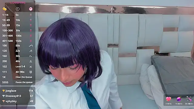 PittAndLunaa online show from February 4, 7:22 pm