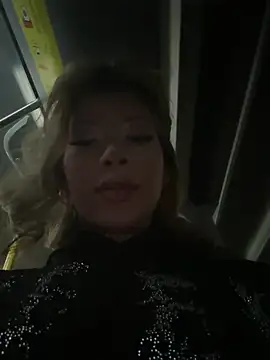 jackelinuh online show from April 11, 7:40 pm