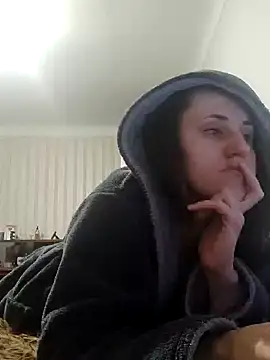 emeli moon online show from January 9, 11:13 pm