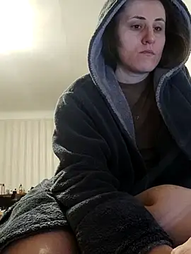 emeli moon online show from February 22, 11:24 pm