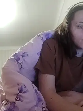 emeli moon online show from March 21, 9:23 pm