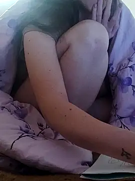 emeli moon online show from September 21, 6:53 pm