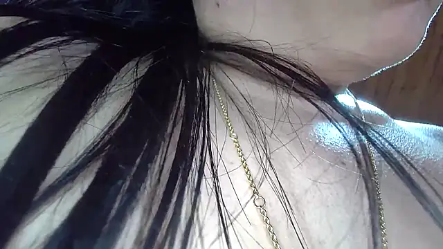 Snapshot of white_sexy_ chatting on January 22, 1:11 pm white sexy online show from January 22, 1:11 pm