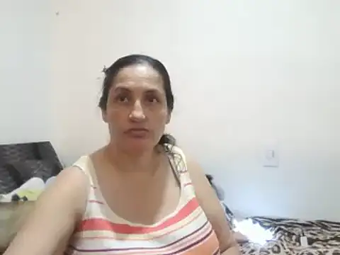 Snapshot of ximenajimenez chatting on February 19, 11:04 pm ximenajimenez online show from February 19, 11:04 pm