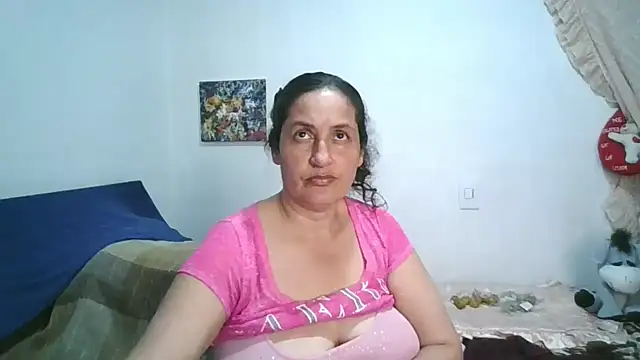 Snapshot of ximenajimenez chatting on May 29, 10:30 pm ximenajimenez online show from May 29, 10:30 pm
