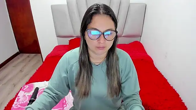 samantha  wilson online show from February 22, 12:23 am