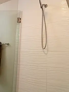 El Gizmo online show from March 9, 6:39 am