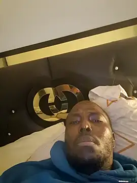 Snapshot of PlasticSurface727 chatting on September 20, 2:29 pm PlasticSurface727 online show from September 20, 2:29 pm