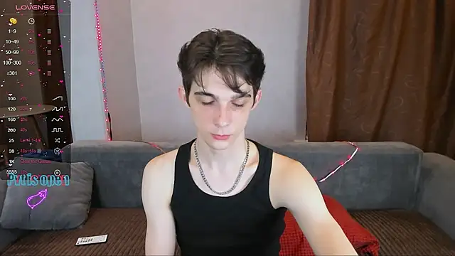 Aaron Boom online show from March 28, 10:31 pm