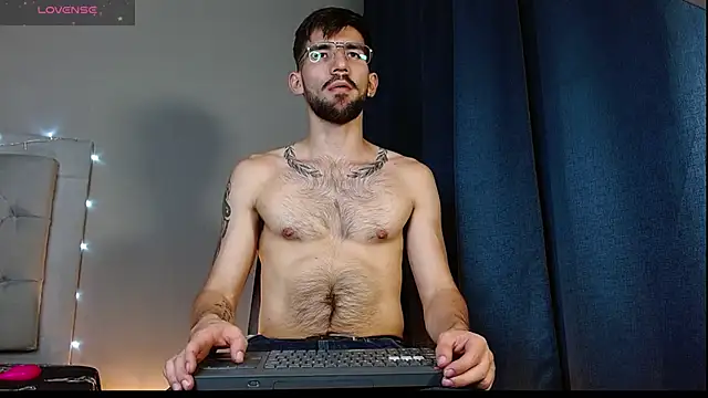 Mr WhiteCock online show from March 19, 12:59 am