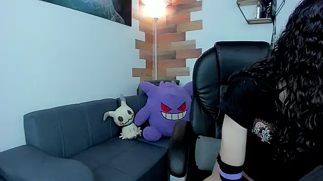 Angel Dust18 online show from March 4, 8:38 pm