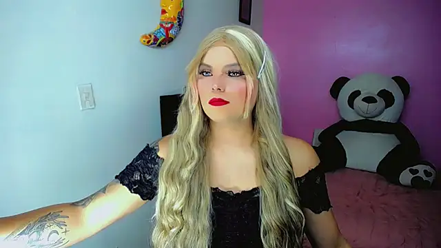 Snapshot of SweetKim21 chatting on November 8, 2:56 am SweetKim21 online show from November 8, 2:56 am