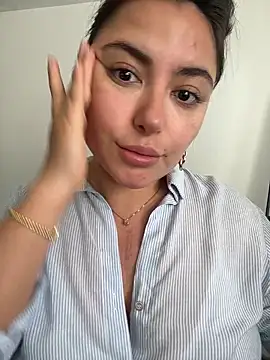 sukhakunis1 online show from December 1, 3:50 pm