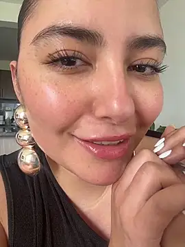 sukhakunis1 online show from March 13, 6:03 pm