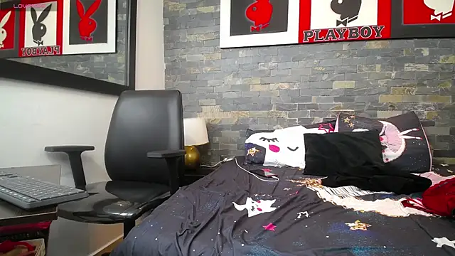 dayadubey  online show from September 18, 10:06 am