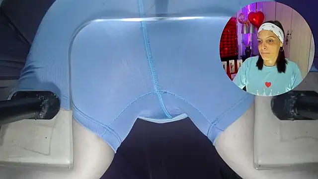 KatteMoss online show from February 11, 8:47 pm