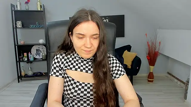 MelissaWiliam online show from April 7, 11:10 am