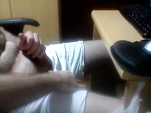 Snapshot of MORENOGOSTOSO12345 chatting on February 15, 9:44 pm MORENOGOSTOSO12345 online show from February 15, 9:44 pm