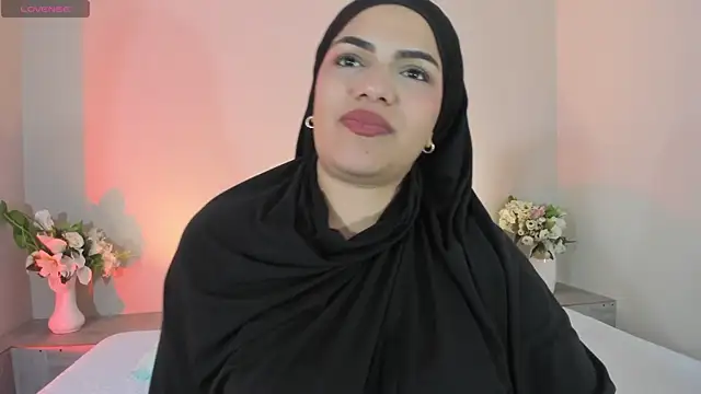 Snapshot of Umarani_ chatting on May 19, 6:36 pm Umarani online show from May 19, 6:36 pm