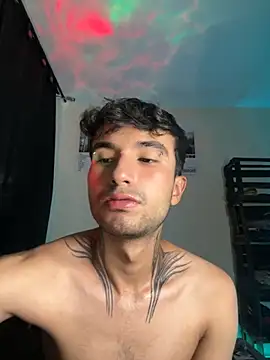 Snapshot of Hairylover_boy chatting on September 17, 5:03 pm Hairylover boy online show from September 17, 5:03 pm