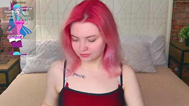 Lisa Adam online show from February 2, 4:06 pm