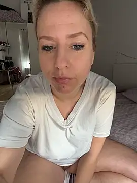 MariaValentine online show from February 7, 7:34 am