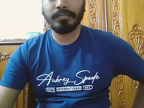 desiboyasif online show from December 24, 2:33 pm