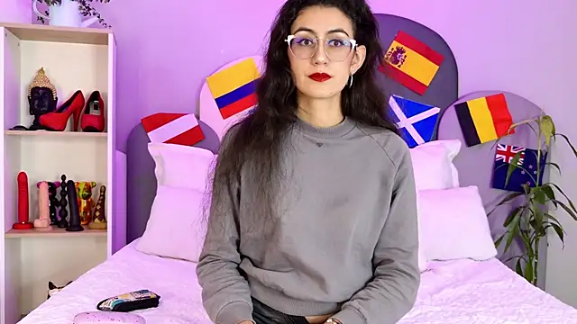 SophieGomez22 online show from July 17, 11:28 am
