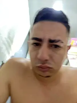 DanielGomez9 online show from December 3, 12:16 pm