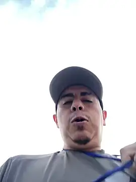 DanielGomez9 online show from January 20, 9:53 pm